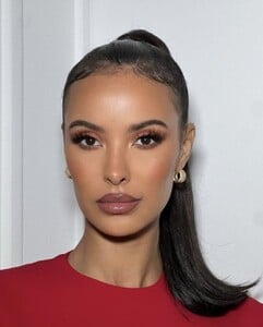 maya-jama-instagram-photos-12-30-2022-0.jpg