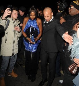 naomi-campbell-leaves-british-vogue-and-tiffany-co.-party-in-london-02-19-2023-3.jpg
