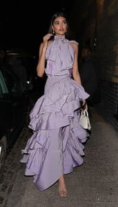 neelam-gill-arrives-at-british-fashion-awards-afterparty-at-chiltern-firehouse-in-london-11-29-2021-1.thumb.jpg.940200b77cea2ba2da998679c543c215.jpg