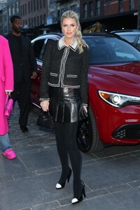 nicky-hilton-arrives-at-alice-olivia-fashion-show-in-new-york-02-11-2023-1.jpg