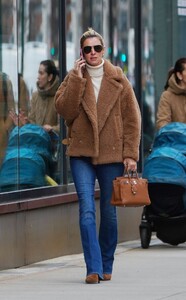 nicky-hilton-out-and-about-in-new-york-01-26-2023-5.jpg