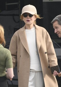 nicole-kidman-arrives-at-airport-at-palma-de-mallorca-01-15-2023-1.jpg