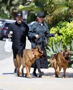 nicole-richie-and-joel-madden-out-with-their-dogs-in-santa-barbara-07-02-2022-0.jpg