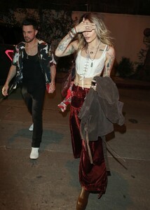 paris-jackson-arrives-at-a-grammy-party-at-a-private-residence-in-los-angeles-02-03-2023-2.jpg