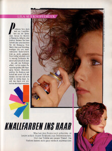 petraDe1184Knallfarben01.thumb.jpg.f0d93c5a2120e38e65a53d68025ed48e.jpg