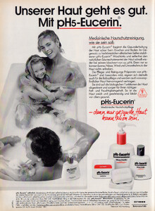 ph5-EucerinAdpetraDe1085.thumb.jpg.ed23b69ed7a18e55f0d23e3a75121e8b.jpg