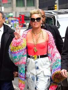 pink-arrives-at-nbc-studios-in-new-york-02-21-2023-4.jpg