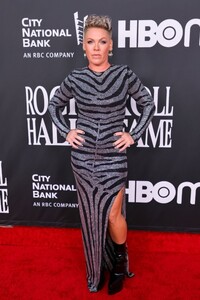 pink-at-37th-annual-rock-roll-hall-of-fame-induction-ceremony-in-los-angeles-11-05-2022-6.jpg