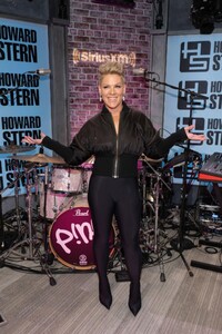 pink-at-howard-stern-show-at-siriusxm-studios-in-new-york-02-22-2023-3.jpg