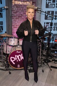 pink-at-howard-stern-show-at-siriusxm-studios-in-new-york-02-22-2023-6.jpg