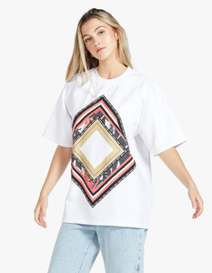 reflection-tee-optic-white-pna22pe2t243edt-0814117001651043202.jpg