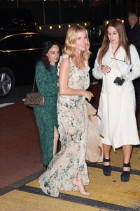 sienna-miller-arrives-at-national-board-of-review-annual-awards-gala-in-new-york-01-08-2023-0.jpg