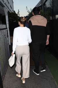 sofia-richie-at-giorgio-baldi-restaurant-in-santa-monica-06-30-2022-4.jpg