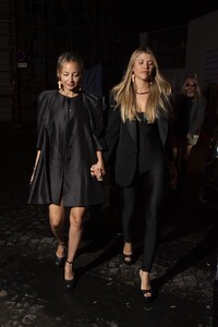 sofia-richie-with-sister-nicole-richie-celebrates-her-bachelorette-party-in-paris-10-13-2022-2.jpg