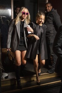 sofia-richie-with-sister-nicole-richie-celebrates-her-bachelorette-party-in-paris-10-13-2022-6.jpg