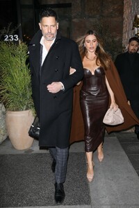 sofia-vergara-and-joe-manganiello-out-for-valentine-s-day-dinner-at-avra-in-beverly-hills-02-14-2023-1.jpg