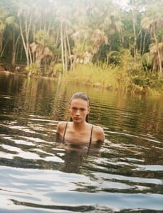 sophia-ahrens-by-angelo-pennetta-for-wsj-magazine-february-2016-11.thumb.jpg.2400e9fe90862a8e2a1c1b0899fe5408.jpg