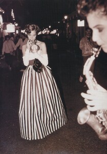 southernbelles-10.thumb.jpg.f9abdd1b515af8347e46194d5f51f7af.jpg
