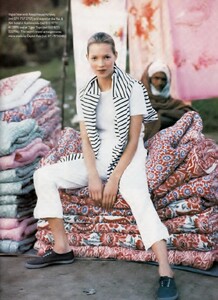 uk-vogue-1994-25.thumb.jpg.d5b6c39f6884cb751a6f907531877c00.jpg
