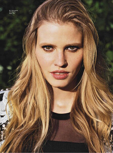 vogue-australia-2013-03-mar-222.thumb.jpg.89865aa9f6c8680a55810ea2f3d4fc8c.jpg
