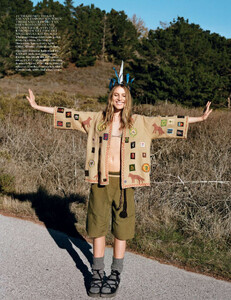 vogue-uk-07-2014_dree_(6).thumb.jpg.9710df67a1ff3dfe31f02f7b9e2fc979.jpg