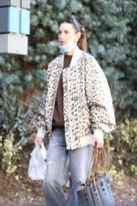 whitney-port-heading-to-cedars-sinai-hospital-in-los-angeles-02-01-2023-6.jpg