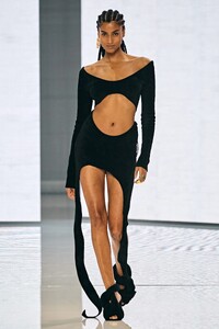 00001-BALMAIN-Spring-22-RTW-Paris-credit-gorunway.thumb.jpg.f2b7c37ff052b50ef28436f9b5f4071f.jpg