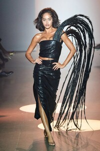 00006-Christian-Cowan-Spring-2022-RTW-Credit-ALESSANDRO-VIERO-GORUNWAY.thumb.jpg.4d31462c373828a5578a1aa224d9fa98.jpg