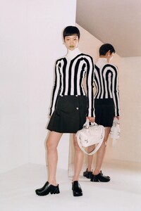 00010-BottegaVeneta-Resort-22-Milan-credit-SarahPiantadosi.thumb.jpg.a1e4e1f12aebdadacc823584c8248a0d.jpg