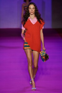 00013-Brandon-Maxwell-Spring-2022-RTW-Collection-Credit-FILIPPO-FIOR-GORUNWAY.thumb.jpg.44227a7120d32d3d941d5d4acbcc5ea7.jpg
