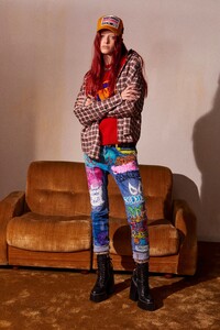 00013-DSquared2-Resort-2022-MILAN-credit-brand.thumb.jpg.d5a637f735900fa13a5f6215ab7511c3.jpg