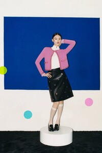 00025-Calvin-Luo-Spring-22-RTW-Paris-credit-brand.thumb.jpg.af72d73e85cb6efb0901066749dd9684.jpg