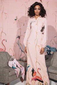 00026-Brandon-Maxwell-Resort-2022-Credit-Joe-Williams.thumb.jpg.db5b7f8c5d443d50322a06d7616d7283.jpg