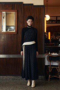 00026-Tory-Burch-Fall-21.thumb.jpg.70d300b472e5f420d7aac6391c82030e.jpg