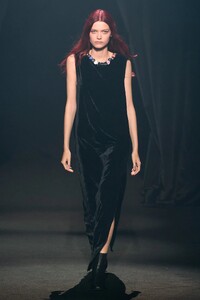00028-AZ-Factory-Spring-22-RTW-Paris-credit-gorunway.thumb.jpg.b4936fcc42b9eea4785b5167195c844c.jpg