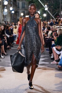 00040-Alaia-Spring-22-credit-brand.thumb.jpg.ac0e8296aa06825a44f4a0a9cf3a1c04.jpg