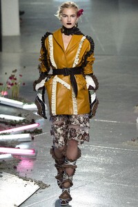 1022869708_Rodartevogue.com34-rodarte-fw-16.thumb.jpg.0d23dd4046f32fb36c3679abd4961b3b.jpg