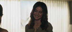 S2E5 (8).jpg