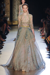 1257349116_ElieSaabFall20121.thumb.jpg.5169daa173a37fb54043569667a00478.jpg