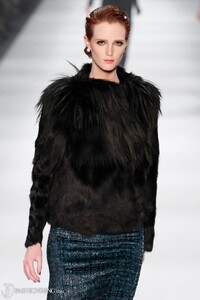 1264642954_LOrealParisRunway7HarpersBazaarscanlan--odore-autumn-fall-winter-2012-lmff22.thumb.jpg.ac9d6f308bddb74ea2ba2786d0c2668f.jpg