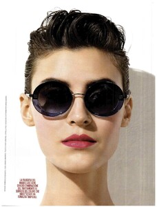 Marie Claire Italy May 2012 6.jpg