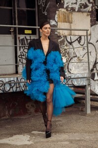 1328367669_ActN1duringtheMilanFashionWeekWomenswearFallWinter20232024(4).thumb.jpg.a1061dab940e6d7c88a81c17a5edf6ae.jpg