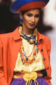 1380250685_gurmitkaurys9336----.thumb.jpg.79e5595318abf8af11c006eeb3de7b27.jpg