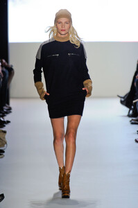 1407807522_LacosteFall20122.thumb.jpg.ae7383d88b149787943c5dd86058a694.jpg