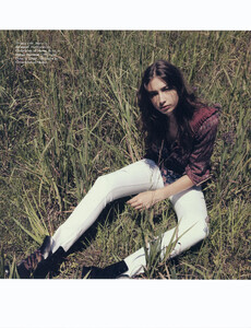 Yen Issue 44 'Lazy Days' (5).jpg