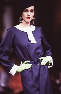 Magali Lemoine YSL SS 1993 HC 4.jpg