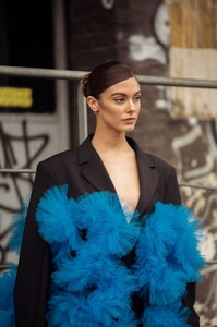 1446581531_ActN1duringtheMilanFashionWeekWomenswearFallWinter20232024(1).thumb.jpg.d84bf1d2afd630d0d70ed0ecf8c1434e.jpg