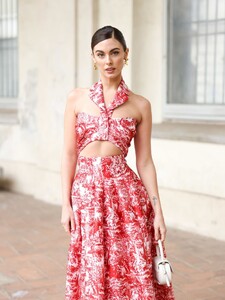 1473755497_PhilosophydiLorenzoSerafinifashionshowduringtheMilanFashionWeekWomenswearFallWinter2023-2024(3).thumb.jpg.b280384b6dc7affc12a97ec23b597efa.jpg