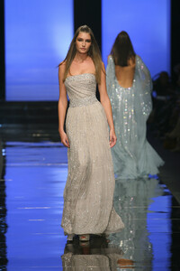 1478426059_ElieSaab2007HauteCouture112.thumb.jpg.c53e5b47e24012ef5b7e504fa716e393.jpg