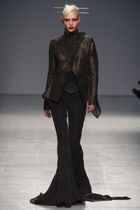 1782143684_GarethPugh00090hstyleit.thumb.jpg.85235cf069ed2fe9a0c08c444b588549.jpg